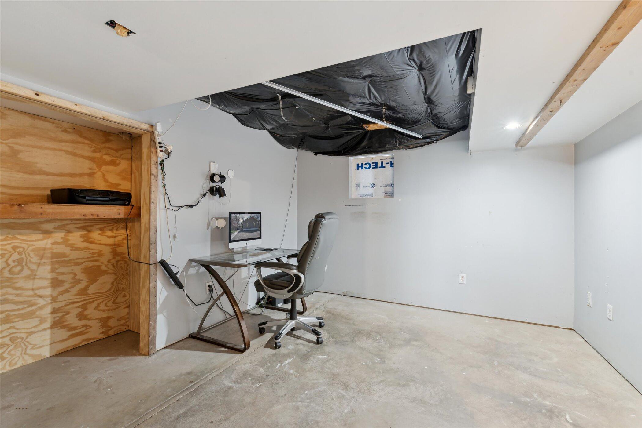 7410 Warwick Road Hudson, MI 49247 - Photo 42 of 56 Basement3