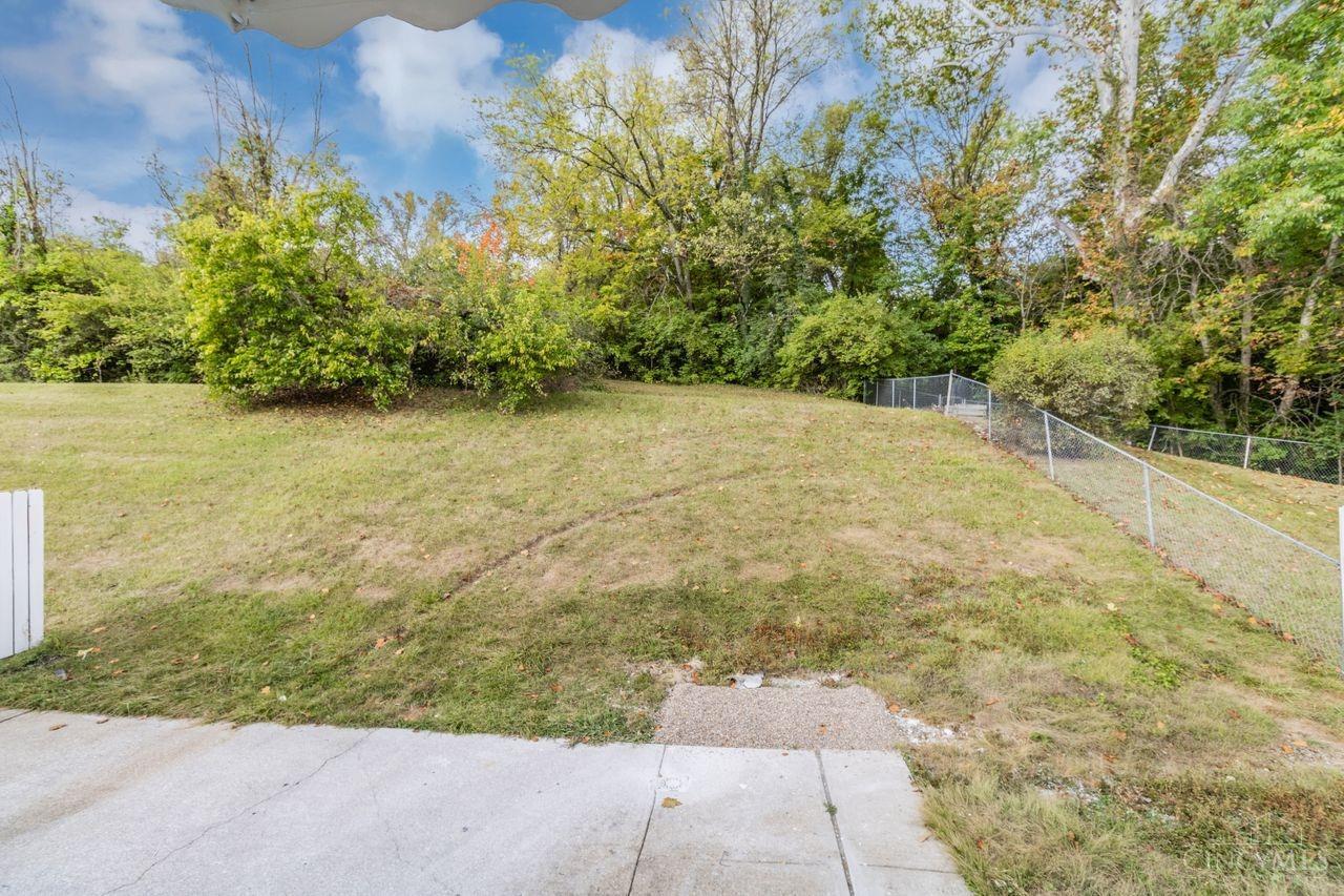 5357 Rapid Run Road Cincinnati, OH 45238 - Photo 35 of 40
