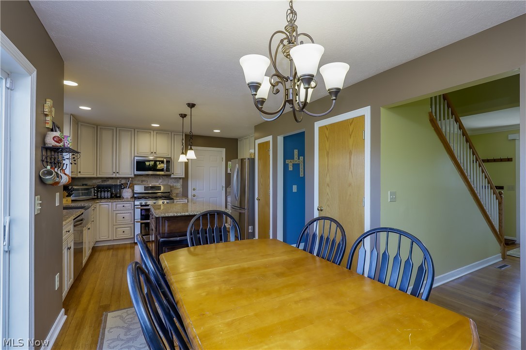 2645 Kibler Road Akron, OH 44321 - Photo 6 of 31