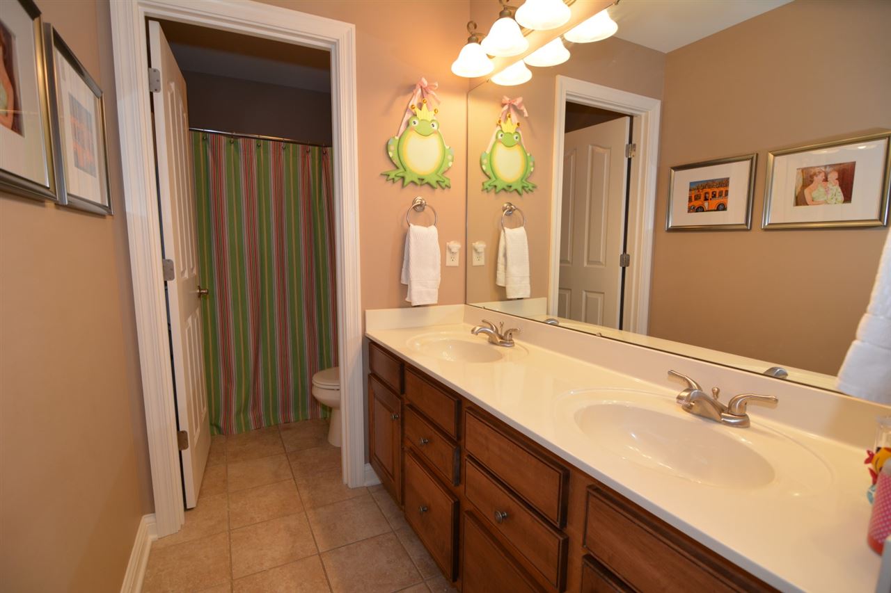 4268 Huntington Ridge Circle Newburgh, IN 47630 - Photo 23 of 29 Gallery Image 23