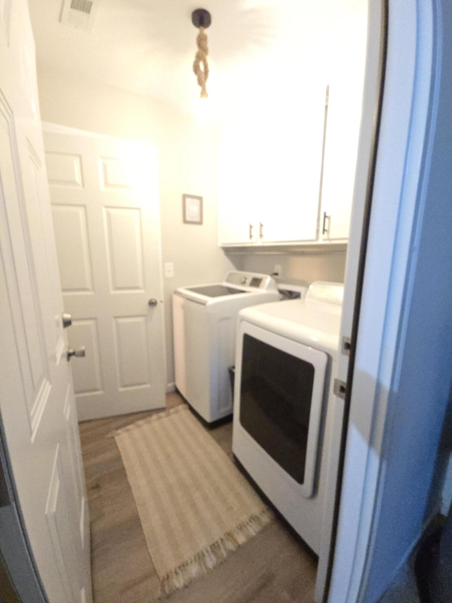 203 Flamingo Drive Ladson, SC 29456 - Photo 32 of 35 20251219_163819