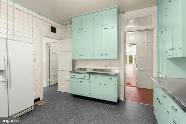 $850,000 | 2209 Ken Oak Road, Baltimore, MD 21209