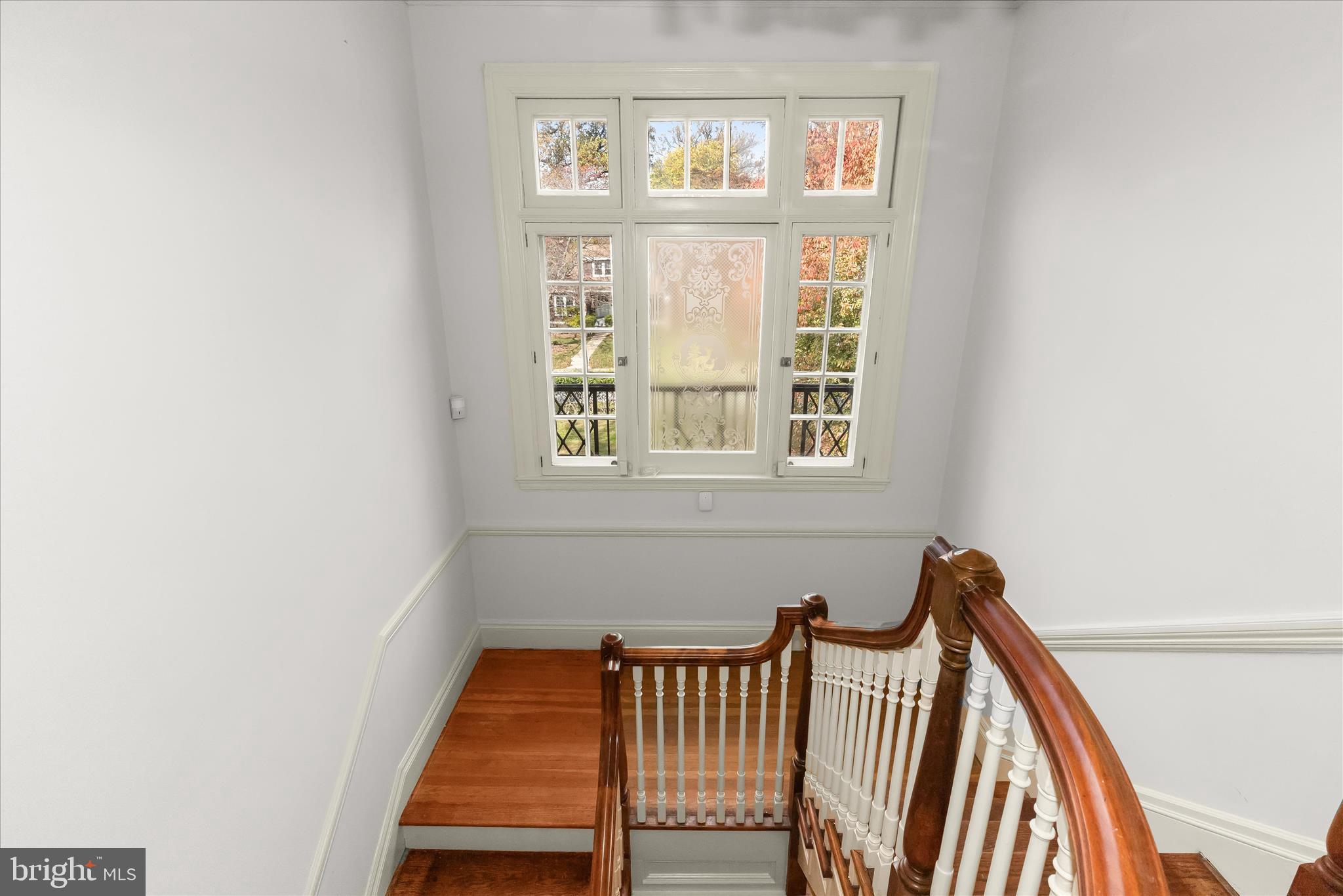 2209 Ken Oak Road Baltimore, MD 21209 - Photo 59 of 102 Upper Stair Landing