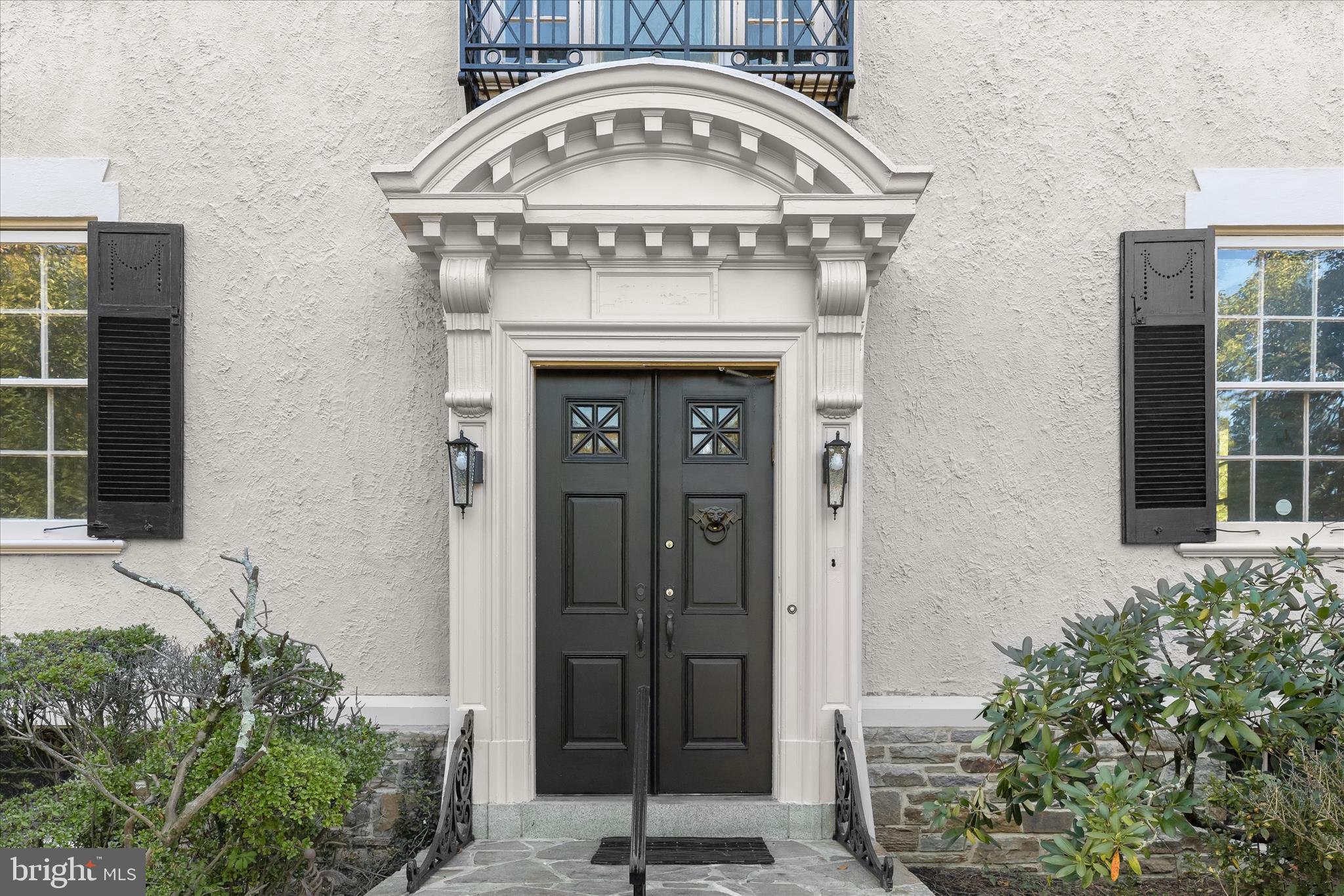 2209 Ken Oak Road Baltimore, MD 21209 - Photo 6 of 102 a view of front door of house
