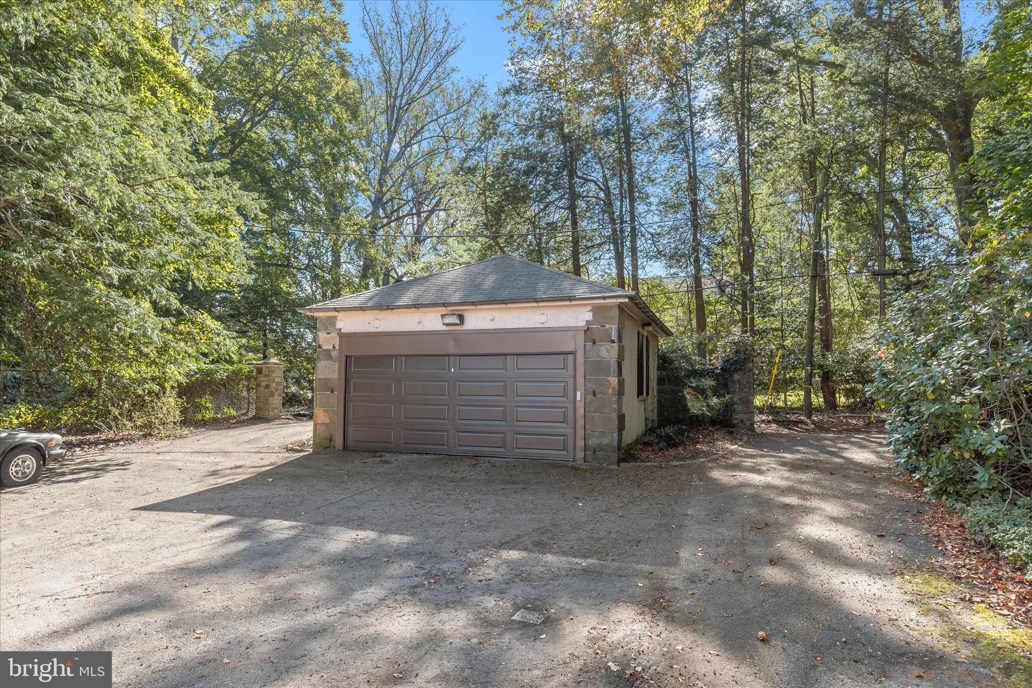 2209 Ken Oak Road Baltimore, MD 21209 - Photo 76 of 102 Detached Garage & Storage Room