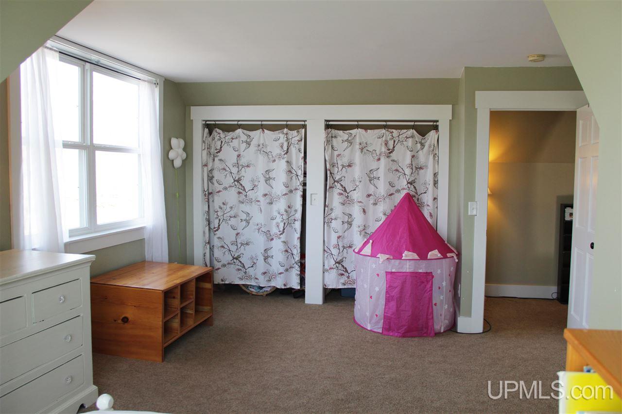 22636 Hilltop Road Hancock, MI 49930 - Photo 27 of 35 Gallery Image 27