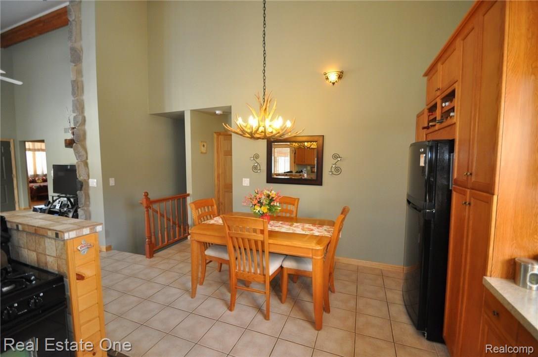 3833 Rochester Road Leonard, MI 48367 - Photo 13 of 30 13.JPG