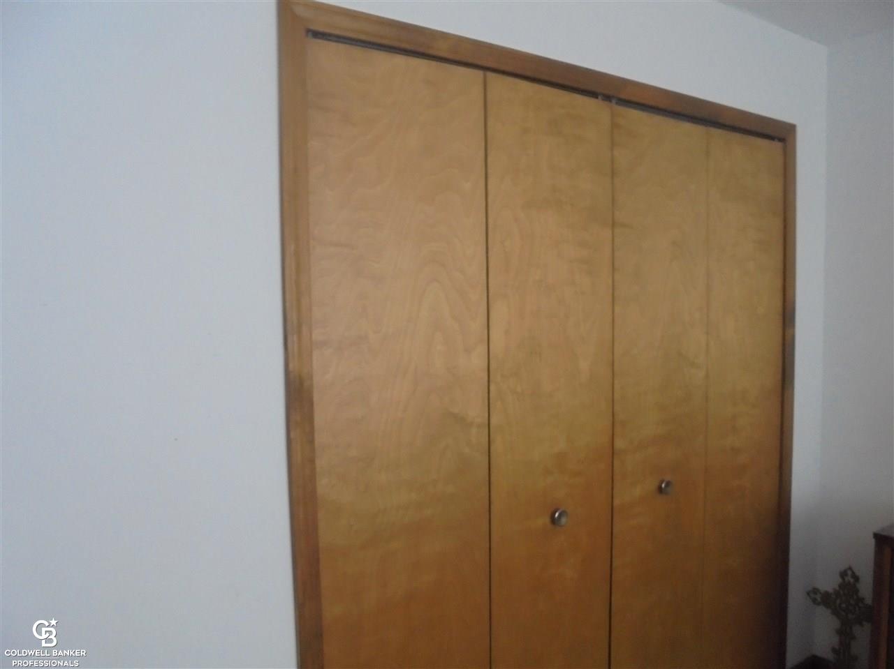 16960 Armada Center Road Armada, MI 48005 - Photo 40 of 72 Large Closet