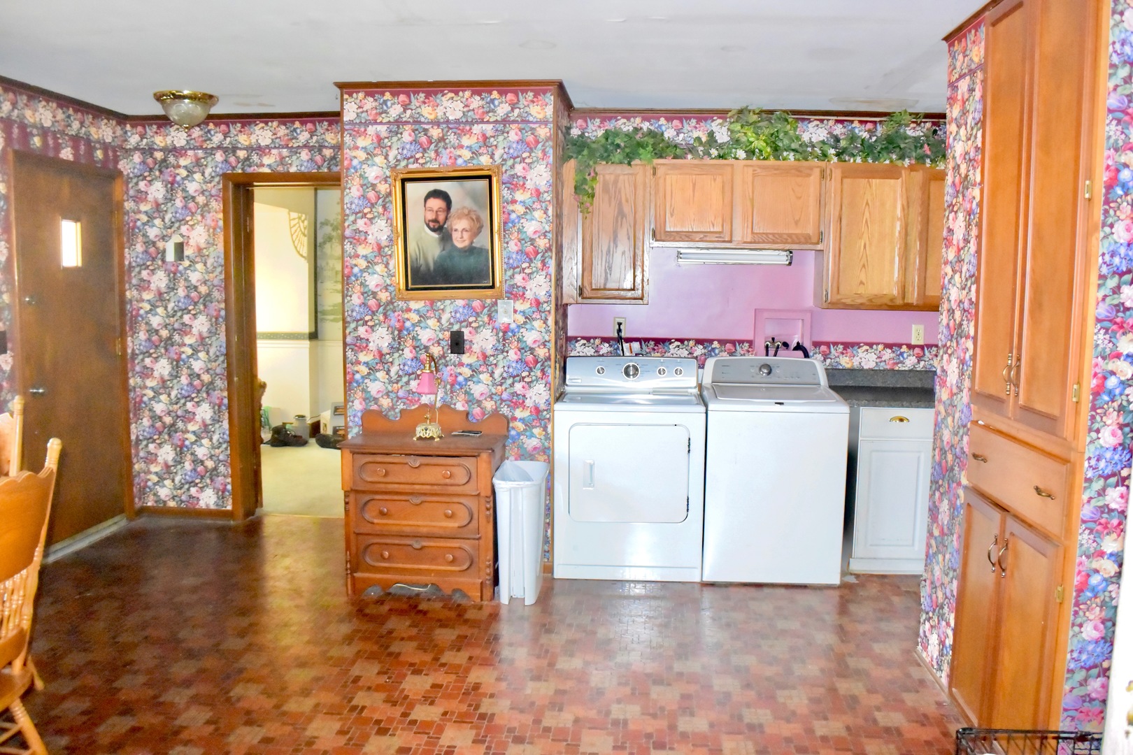112 Chicago Road Oswego, IL 60543 - Photo 13 of 19