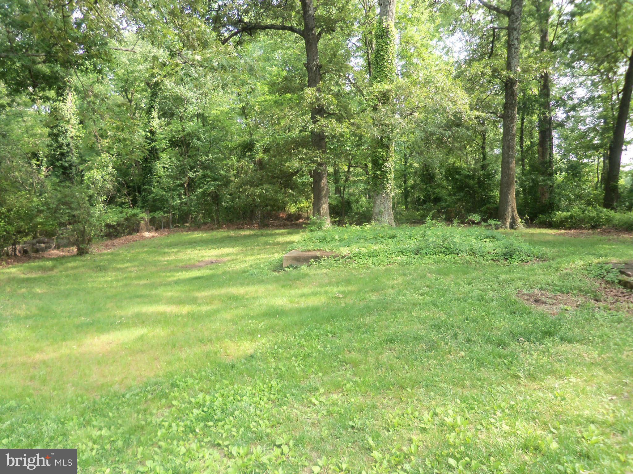 6301 Woodley Road Clinton, MD 20735 - Photo 19 of 27 View