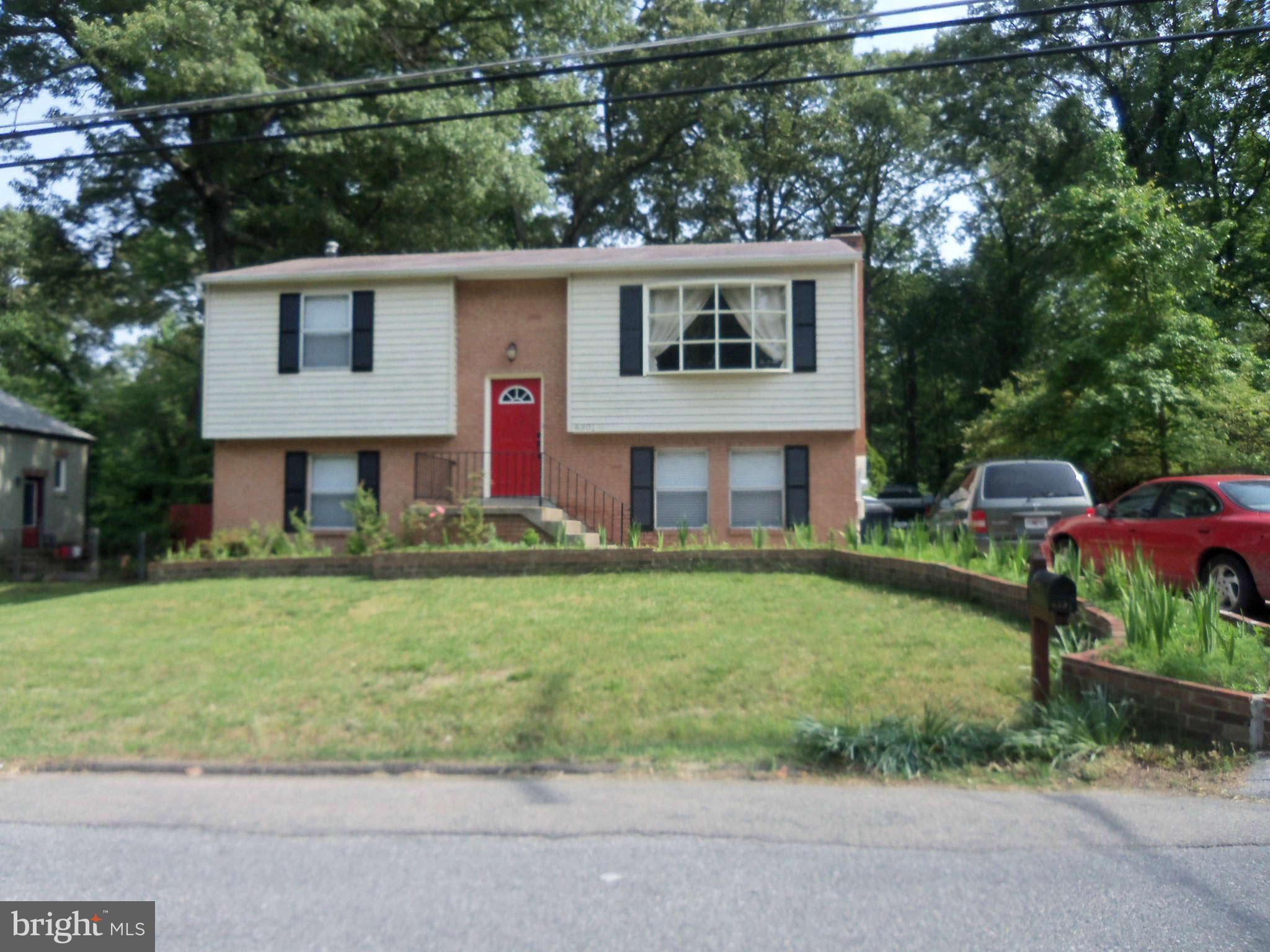 6301 Woodley Road Clinton, MD 20735 - Photo 23 of 27 Exterior (Front)