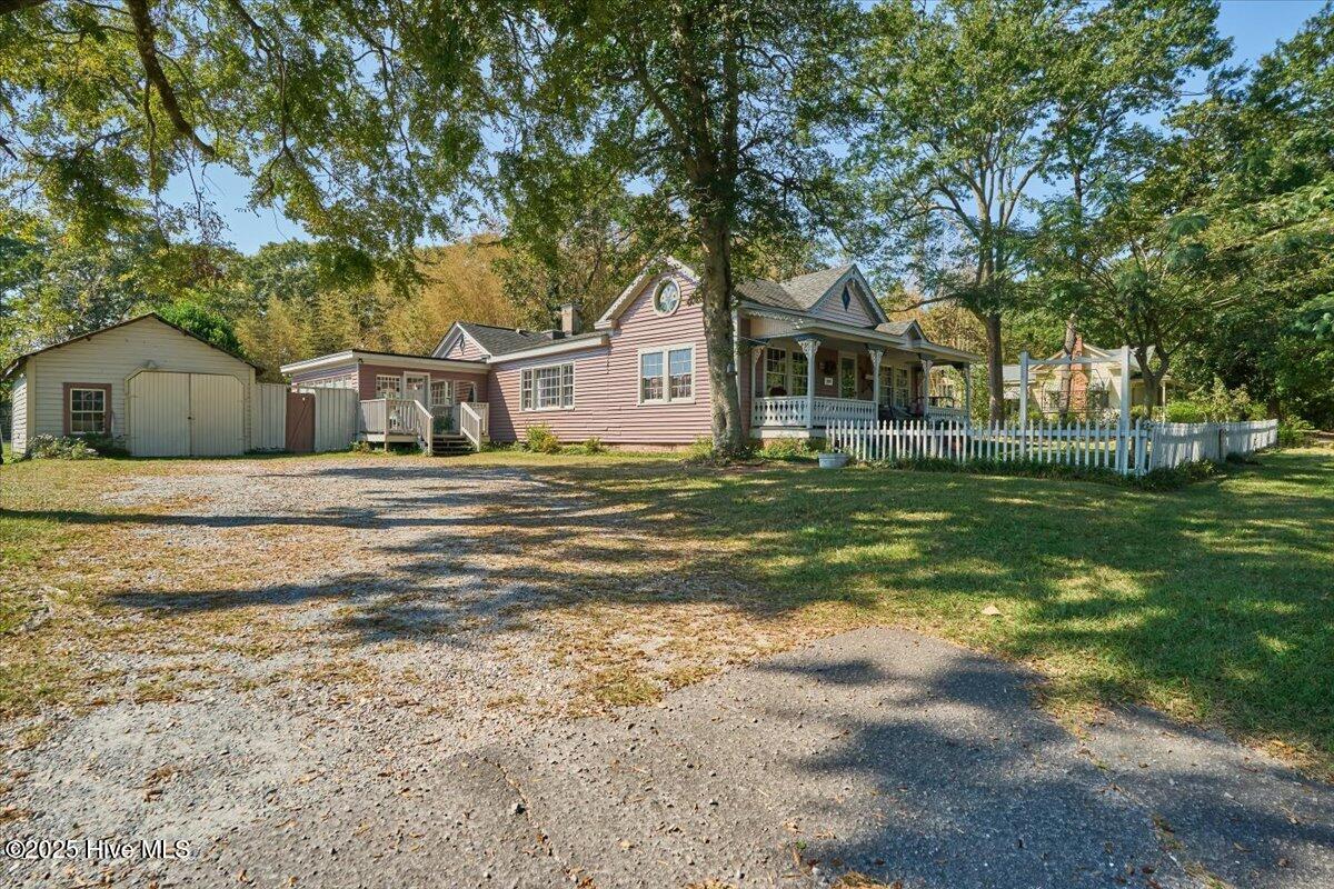 509 Carthage Street Cameron, NC 28326 - Photo 8 of 83 019-19_509 Carthage St