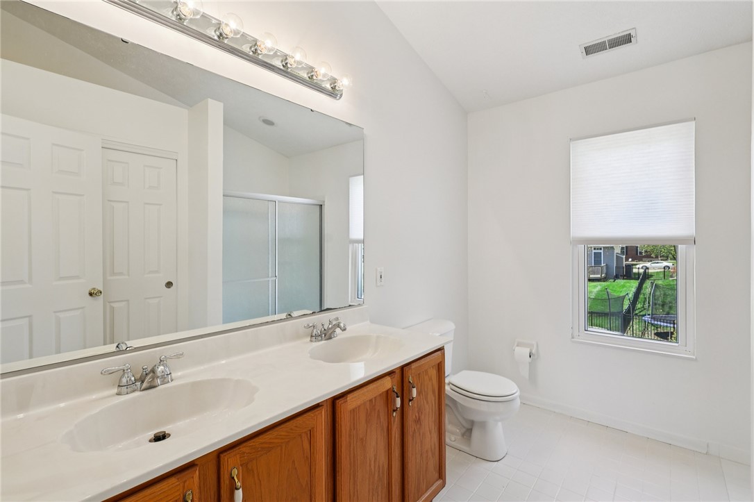 165 Meadows Drive Springboro, OH 45066 - Photo 42 of 58