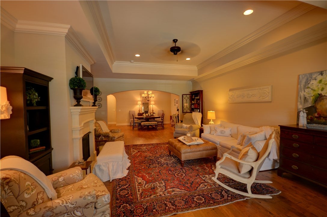 1794 Covington Ridge, Unit 901 Auburn, AL 36830 - Photo 3 of 40 Gallery Image 3