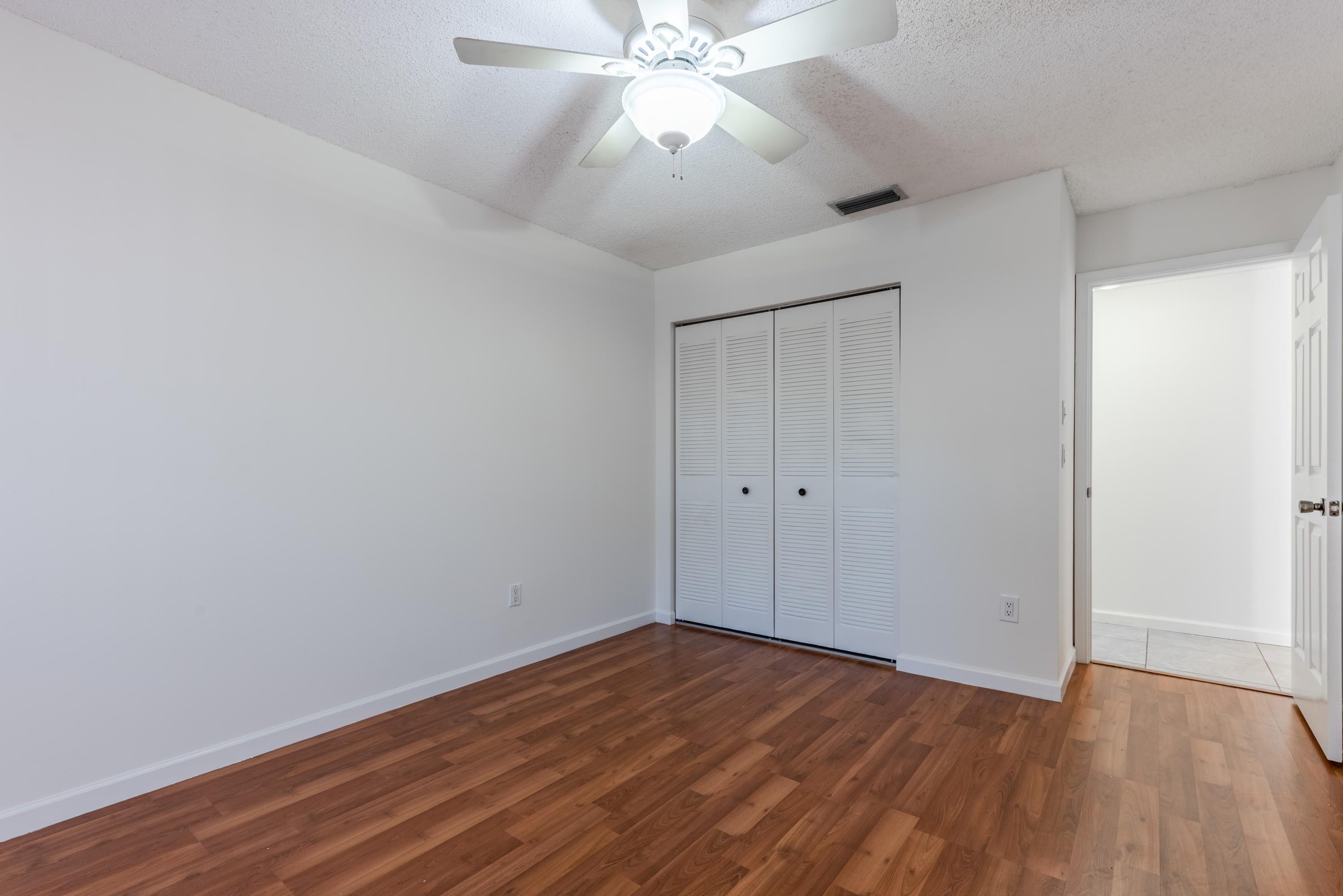 409 Buttonwood Place Boca Raton, FL 33431 - Photo 16 of 36 409 Buttonwood Pl. (19 of 36)
