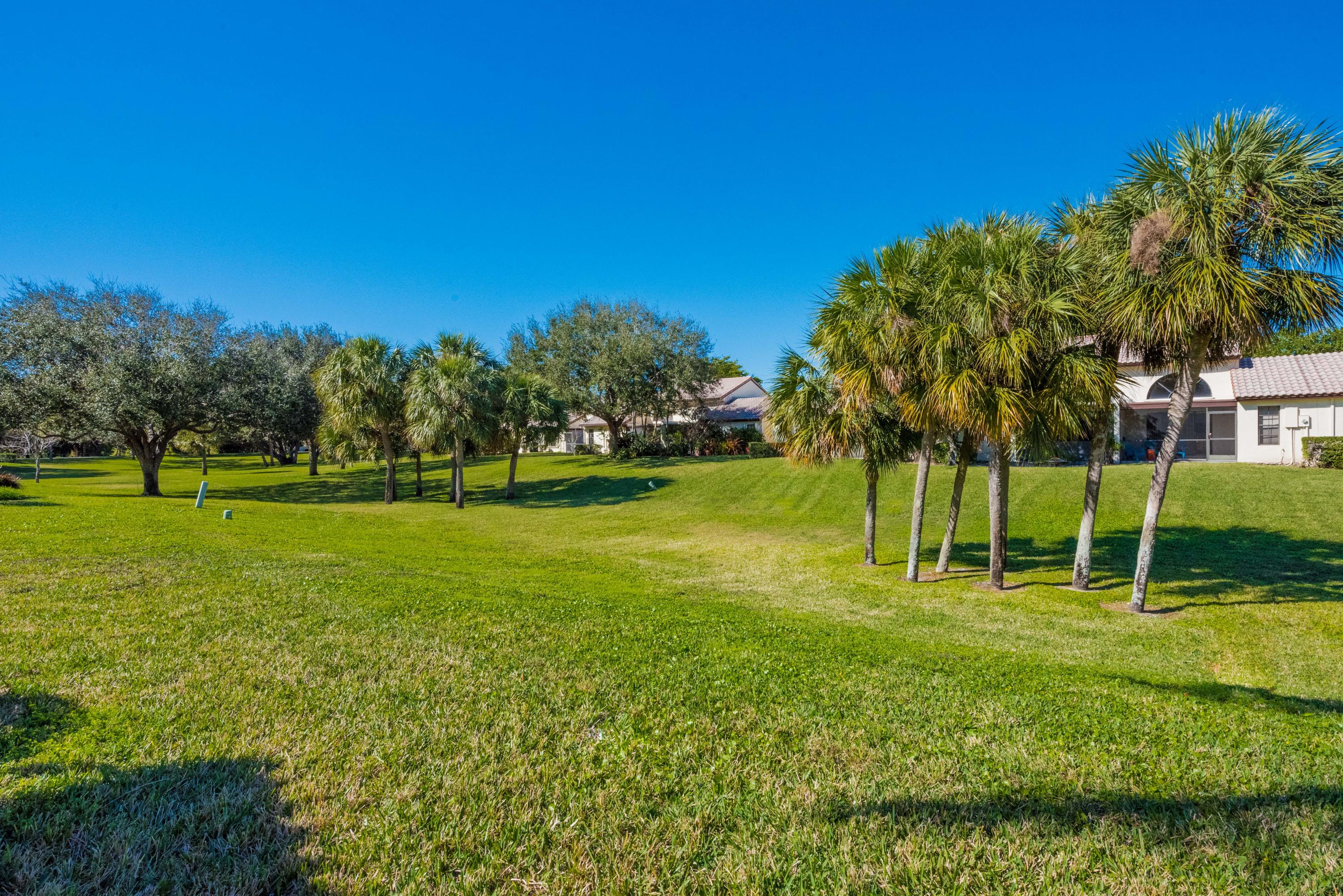 409 Buttonwood Place Boca Raton, FL 33431 - Photo 30 of 36 409 Buttonwood Pl. (32 of 36)