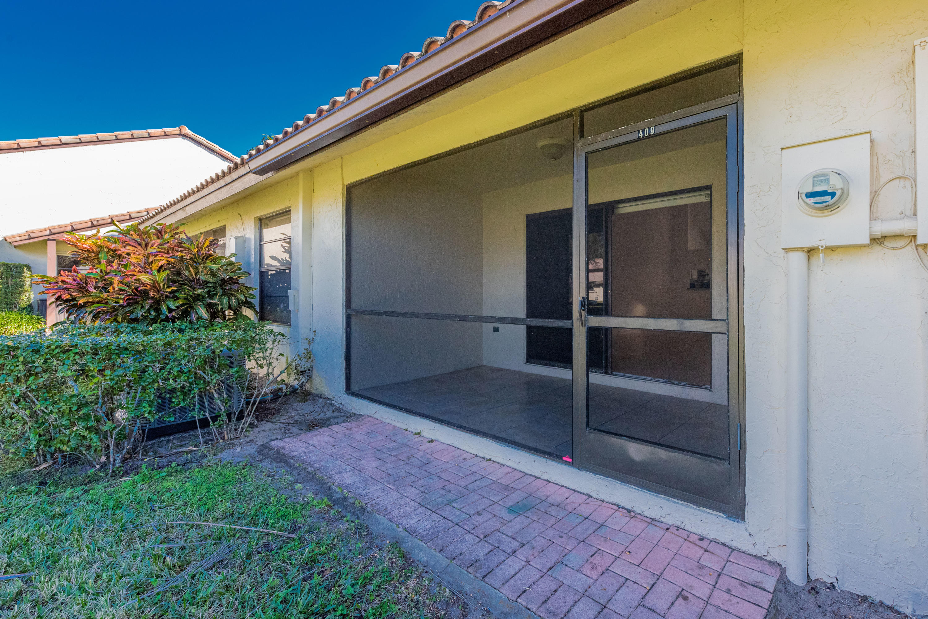 409 Buttonwood Place Boca Raton, FL 33431 - Photo 31 of 36 409 Buttonwood Pl. (33 of 36)