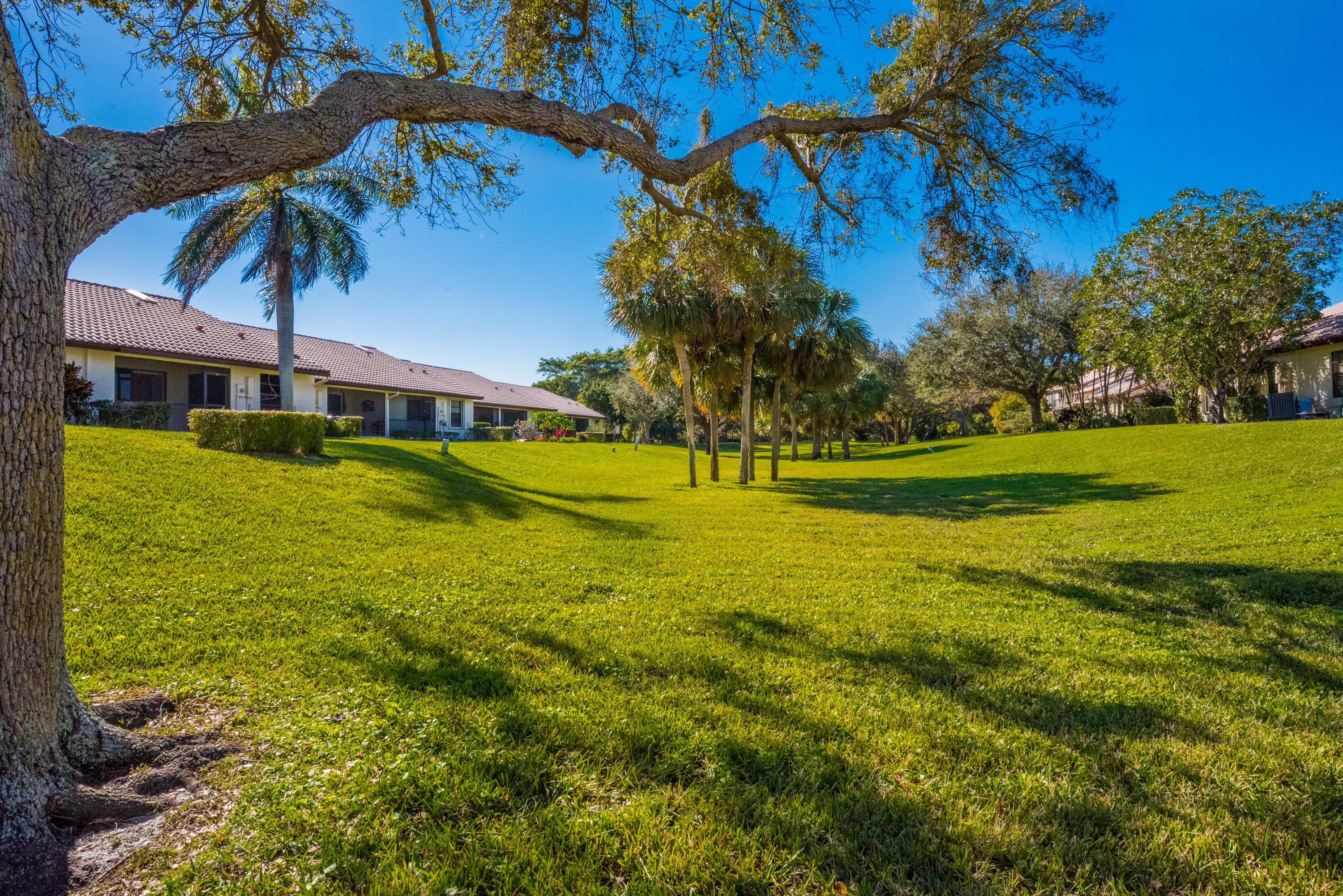 409 Buttonwood Place Boca Raton, FL 33431 - Photo 32 of 36 409 Buttonwood Pl. (34 of 36)
