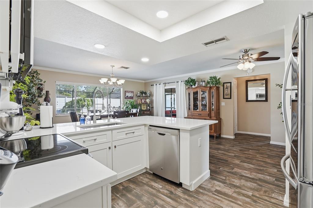 7635 Gates Circle Spring Hill, FL 34606 - Photo 16 of 50 Gallery Image 16