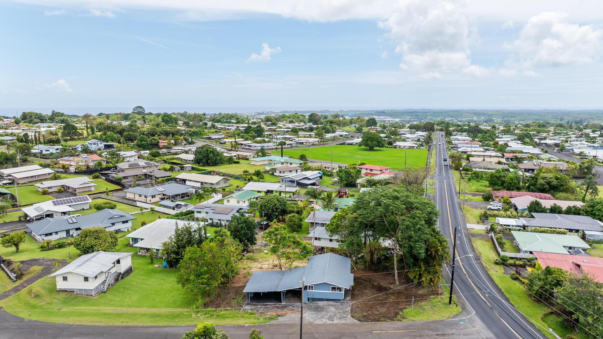 446 Ainaola Drive Hilo, HI 96720 - Photo 29 of 30 a view of a city
