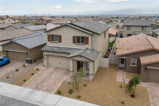 $462,500 | 2729 Pavehawk Way, Las Vegas, NV 89156