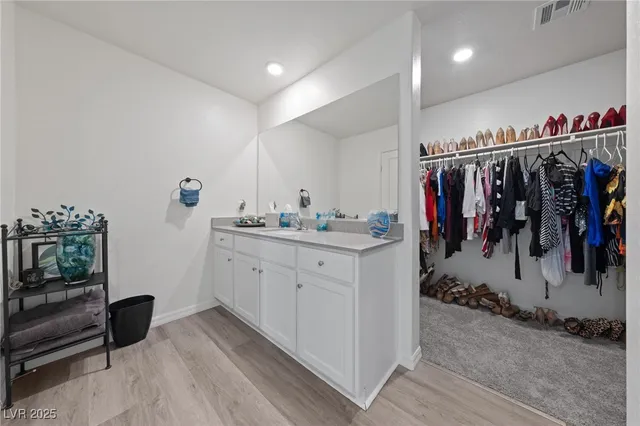 $462,500 | 2729 Pavehawk Way, Las Vegas, NV 89156