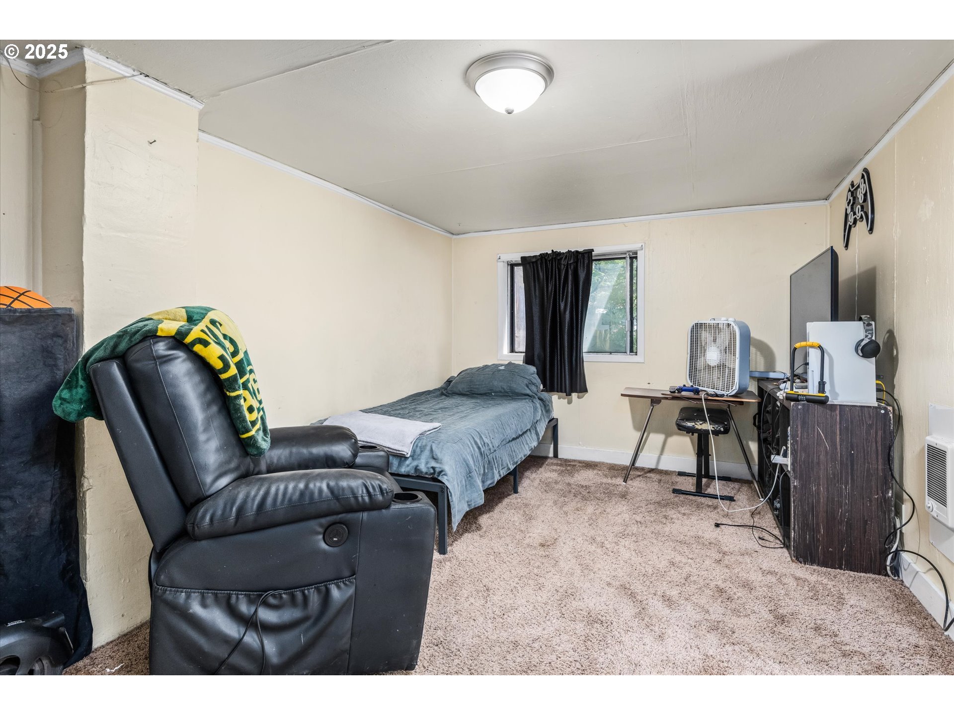 1242 Jackson Street Eugene, OR 97402 - Photo 12 of 29 Unit #2