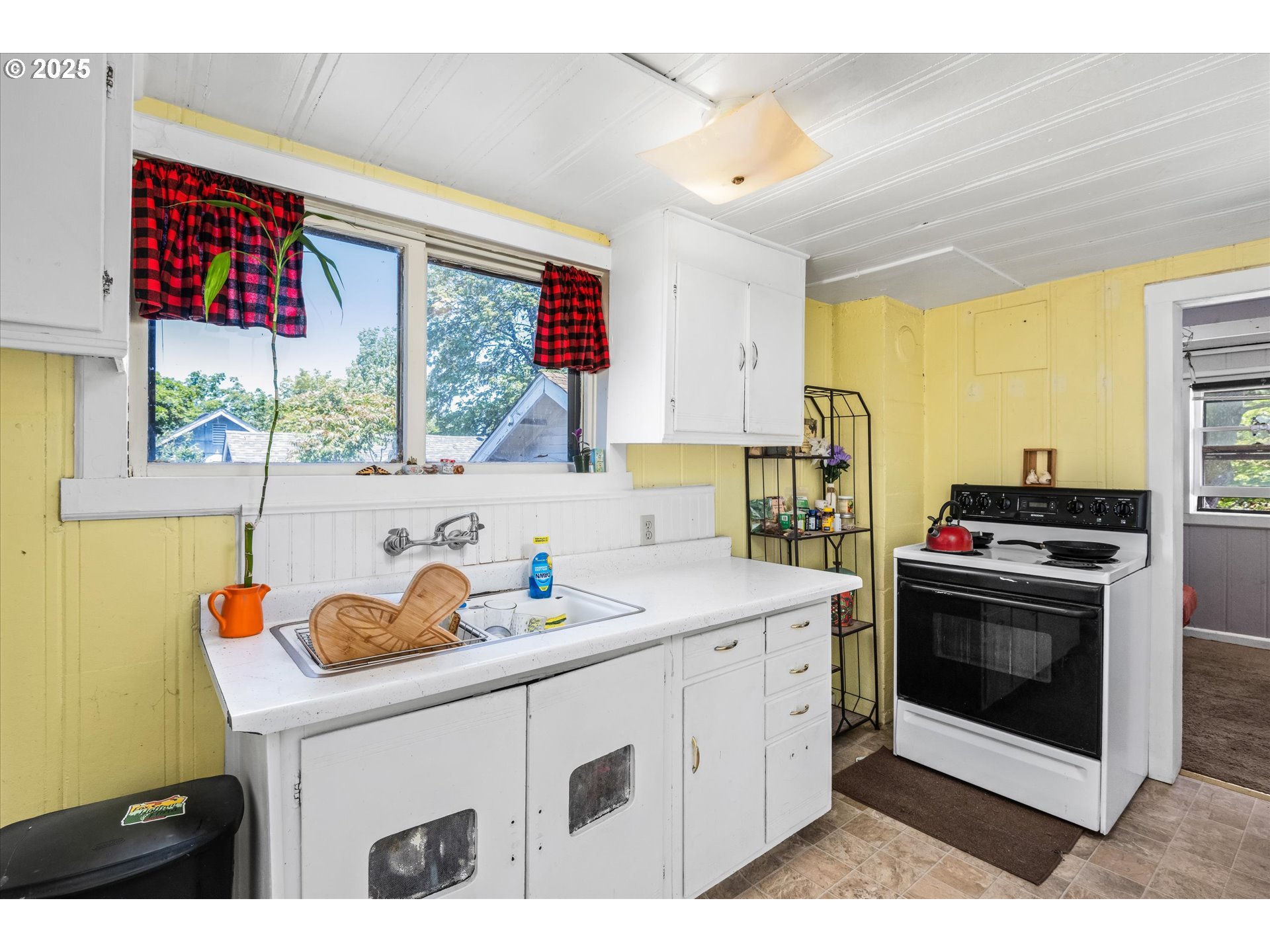 1242 Jackson Street Eugene, OR 97402 - Photo 23 of 29 Unit #3