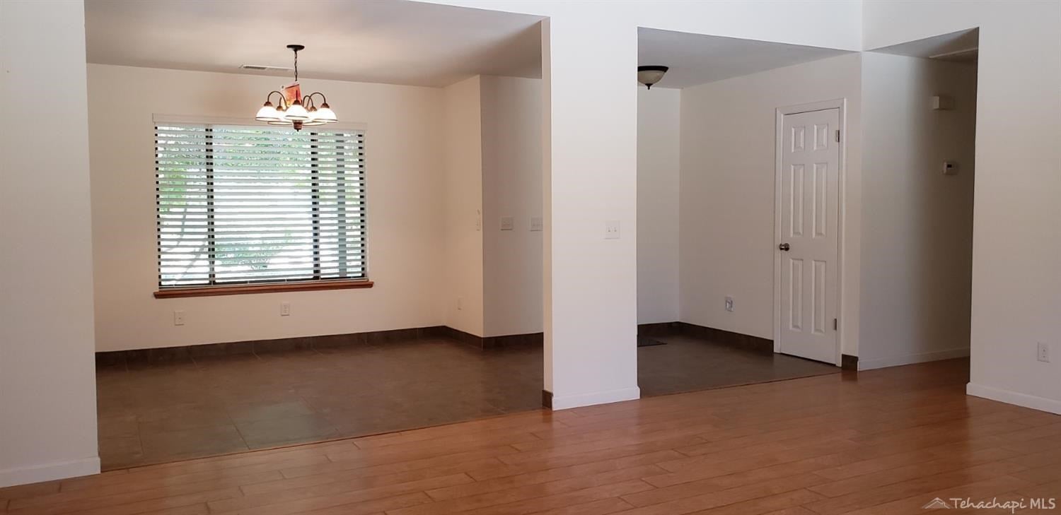 26105 Bear Valley Road Tehachapi, CA 93561 - Photo 21 of 61 Gallery Image 21