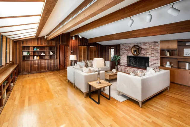 $6,998,000 | 4127 Old Adobe Road, Palo Alto, CA 94306