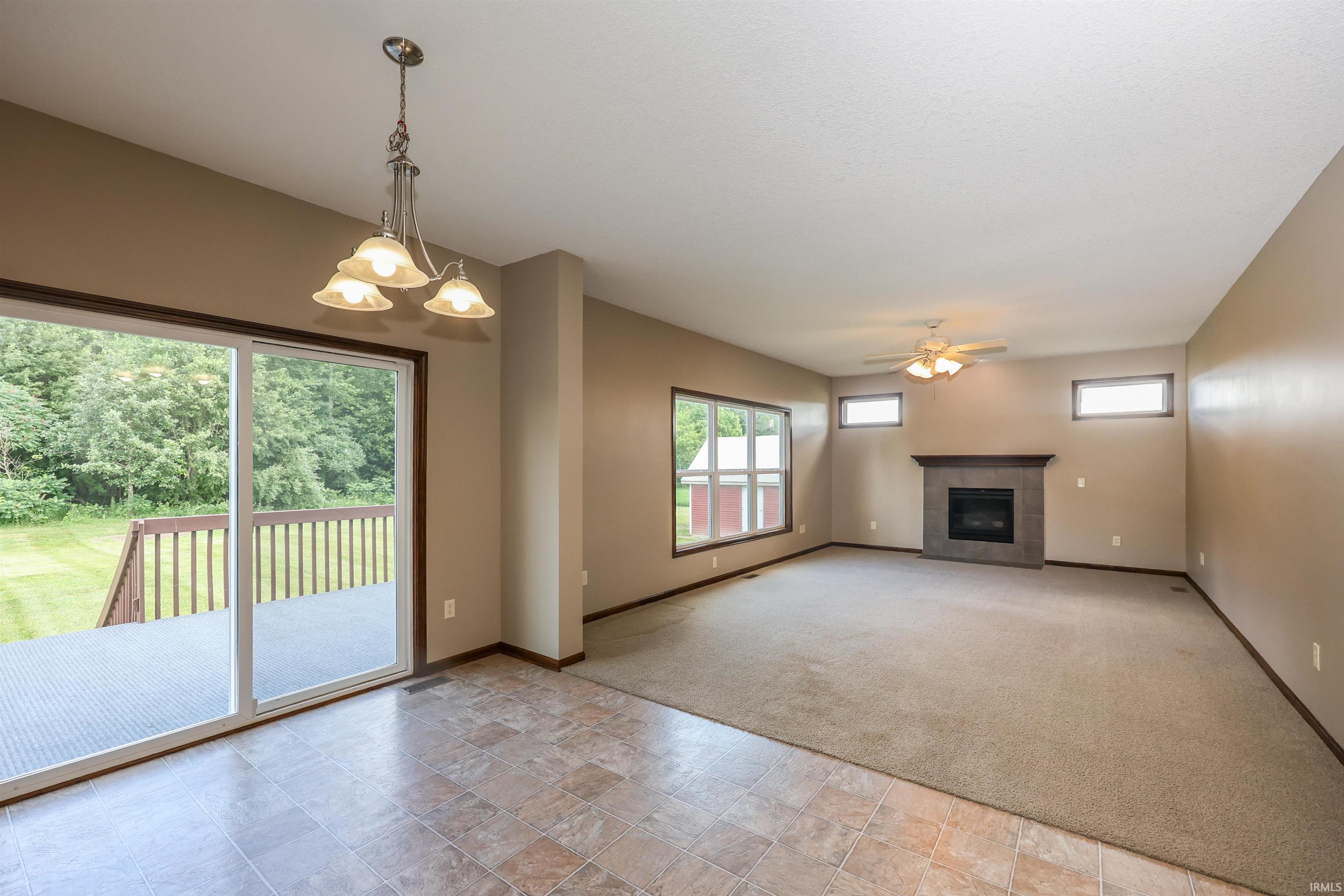 11919 Edgerton Road New Haven, IN 46774 - Photo 8 of 41