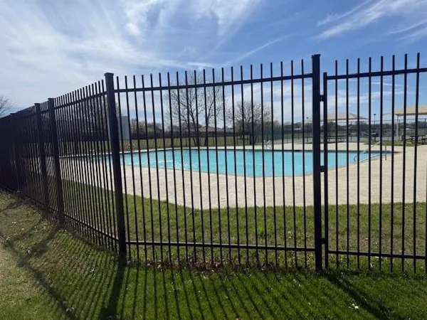 $270,000 | 708 Hummingbird Trail, Crowley, TX 76036