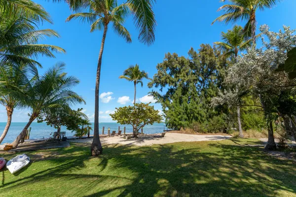 $4,900,000 | 150 List Street, Islamorada, FL 33036