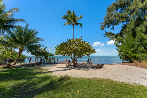$4,900,000 | 150 List Street, Islamorada, FL 33036