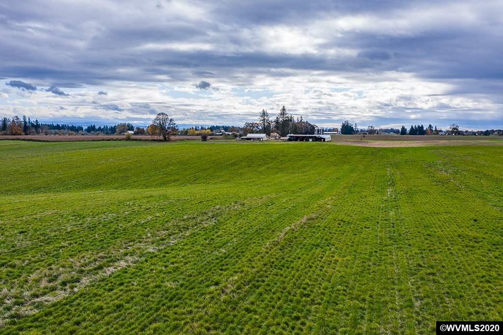 31501 Yoder Road Hubbard, OR 97032 - Photo 6 of 36