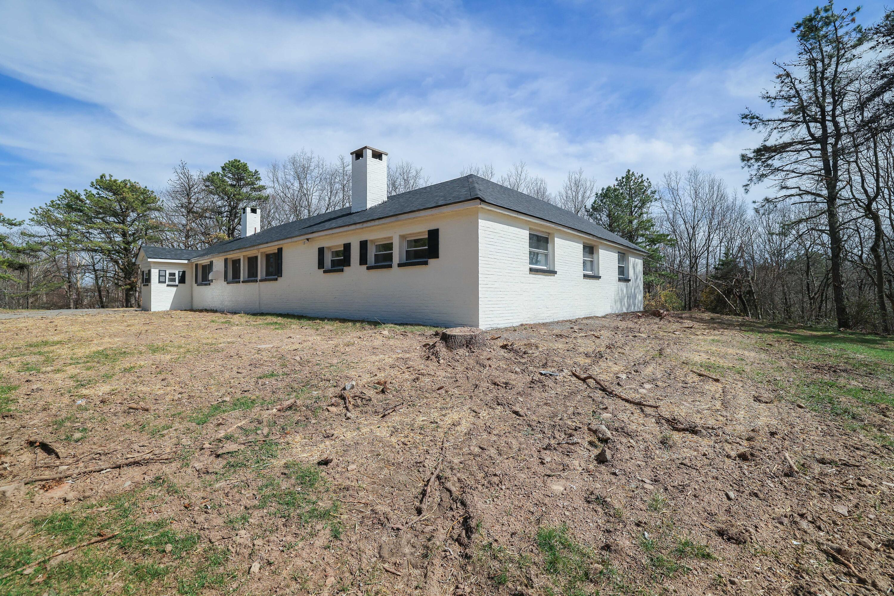 171 Knob Road Mount Pocono, PA 18344 - Photo 42 of 66 RBR50220