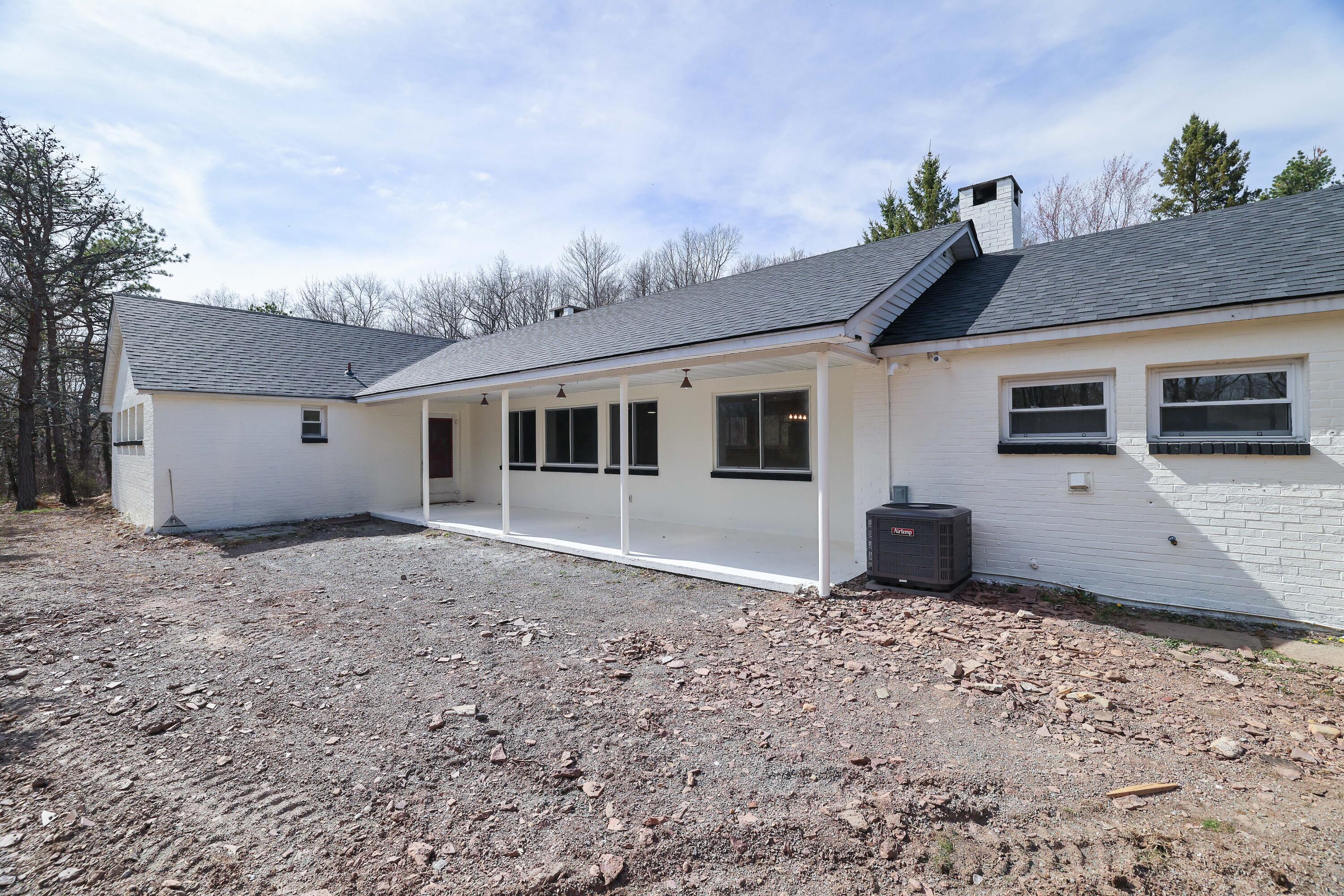 171 Knob Road Mount Pocono, PA 18344 - Photo 47 of 66 RBR50385