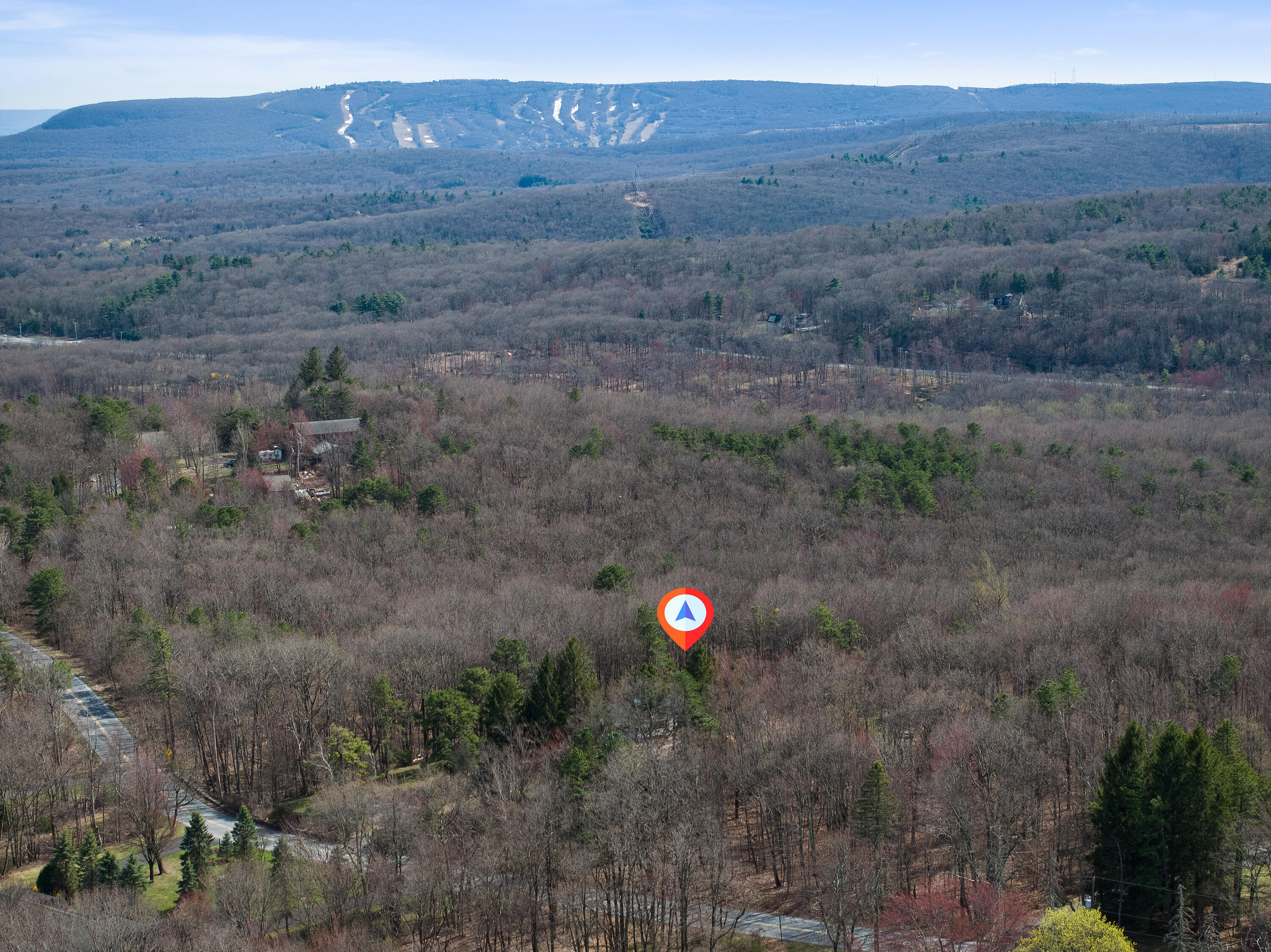171 Knob Road Mount Pocono, PA 18344 - Photo 5 of 66 DJI_20250422155515_0458_D-Edit