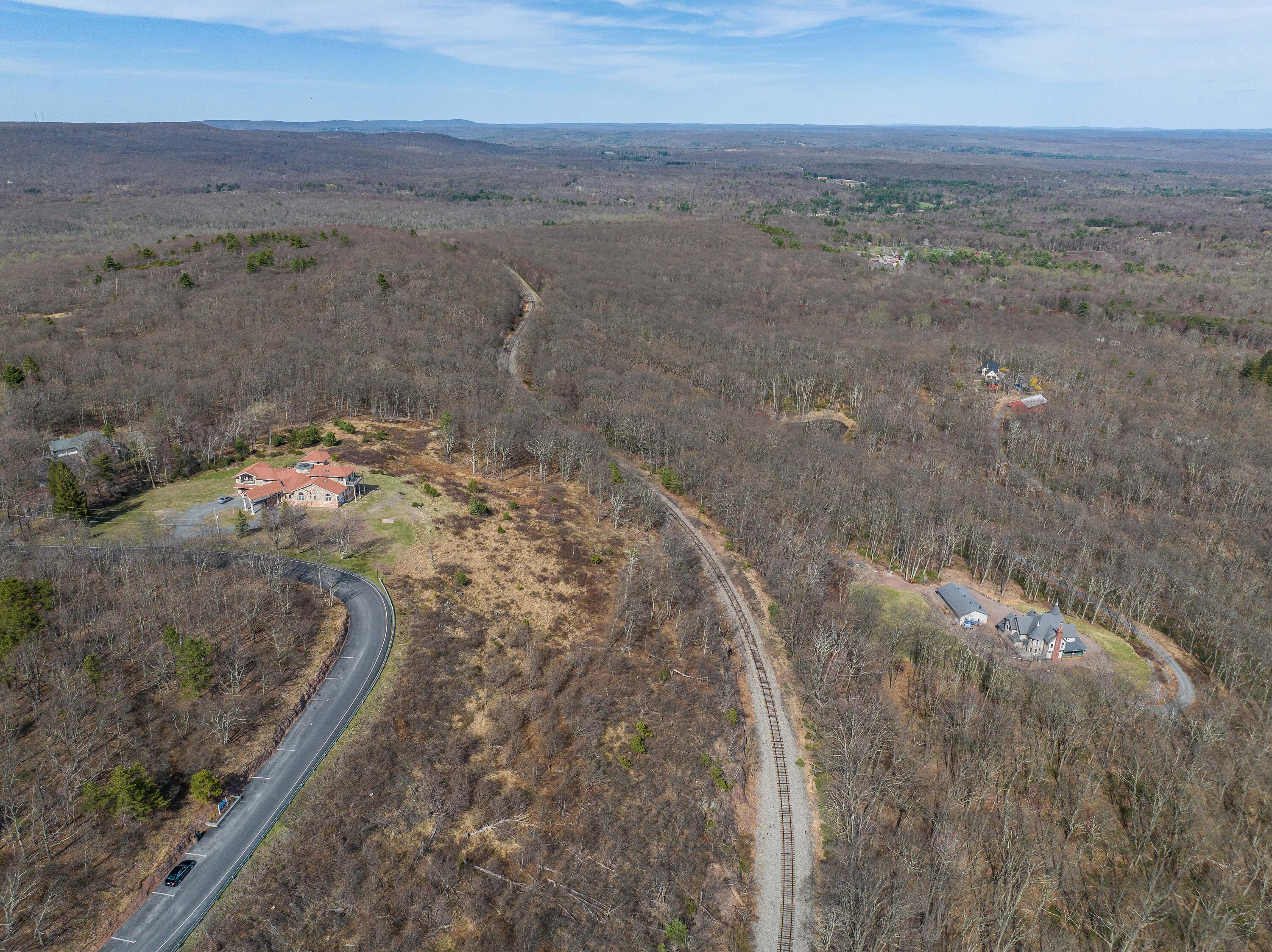 171 Knob Road Mount Pocono, PA 18344 - Photo 61 of 66 DJI_20250422155713_0476_D