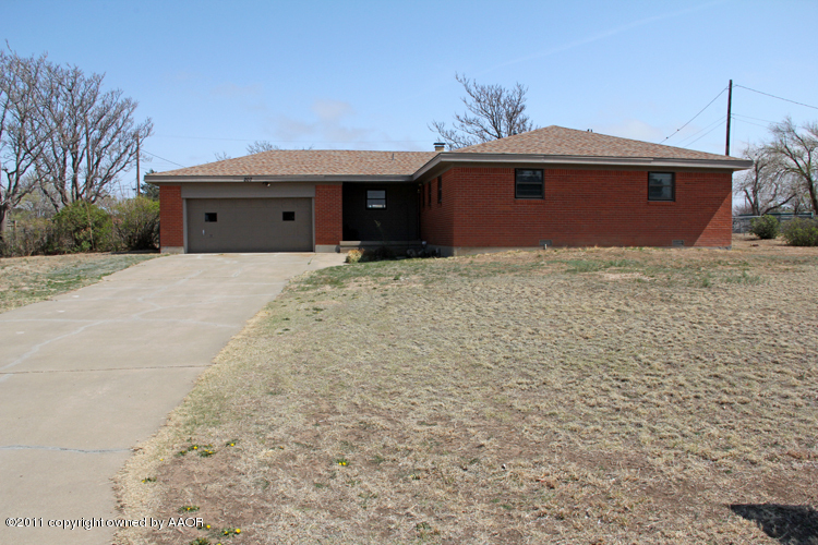 207 Rancho Trail Amarillo, TX 79108 - Photo 2 of 29 Front
