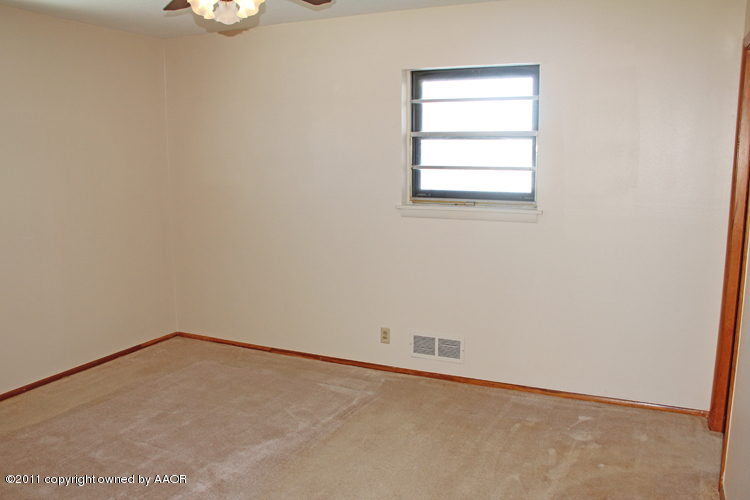 207 Rancho Trail Amarillo, TX 79108 - Photo 15 of 29 Master Bedroom