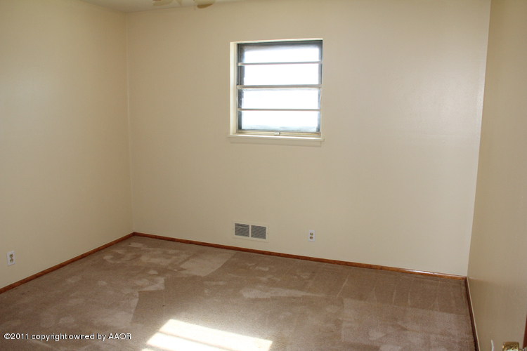 207 Rancho Trail Amarillo, TX 79108 - Photo 20 of 29 2nd Bedroom