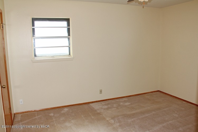 207 Rancho Trail Amarillo, TX 79108 - Photo 22 of 29 3rd Bedroom