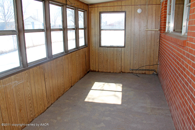 207 Rancho Trail Amarillo, TX 79108 - Photo 27 of 29 Sunroom2