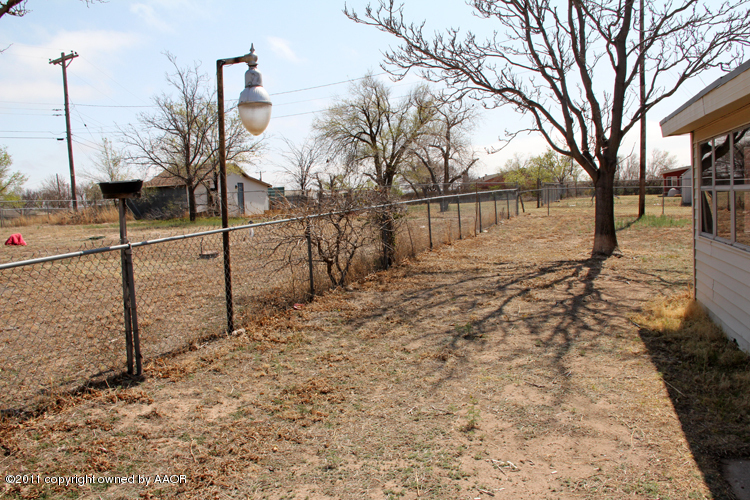 207 Rancho Trail Amarillo, TX 79108 - Photo 28 of 29 Backyard