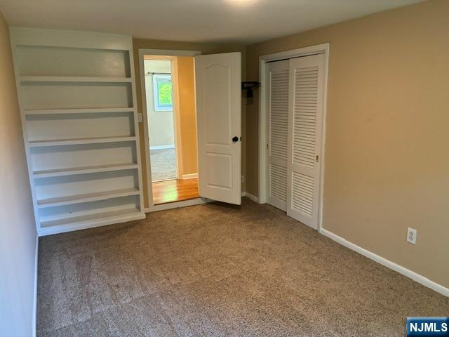 19 Crescent Road Wayne, NJ 07470 - Photo 5 of 26 a view of room with walk in closet