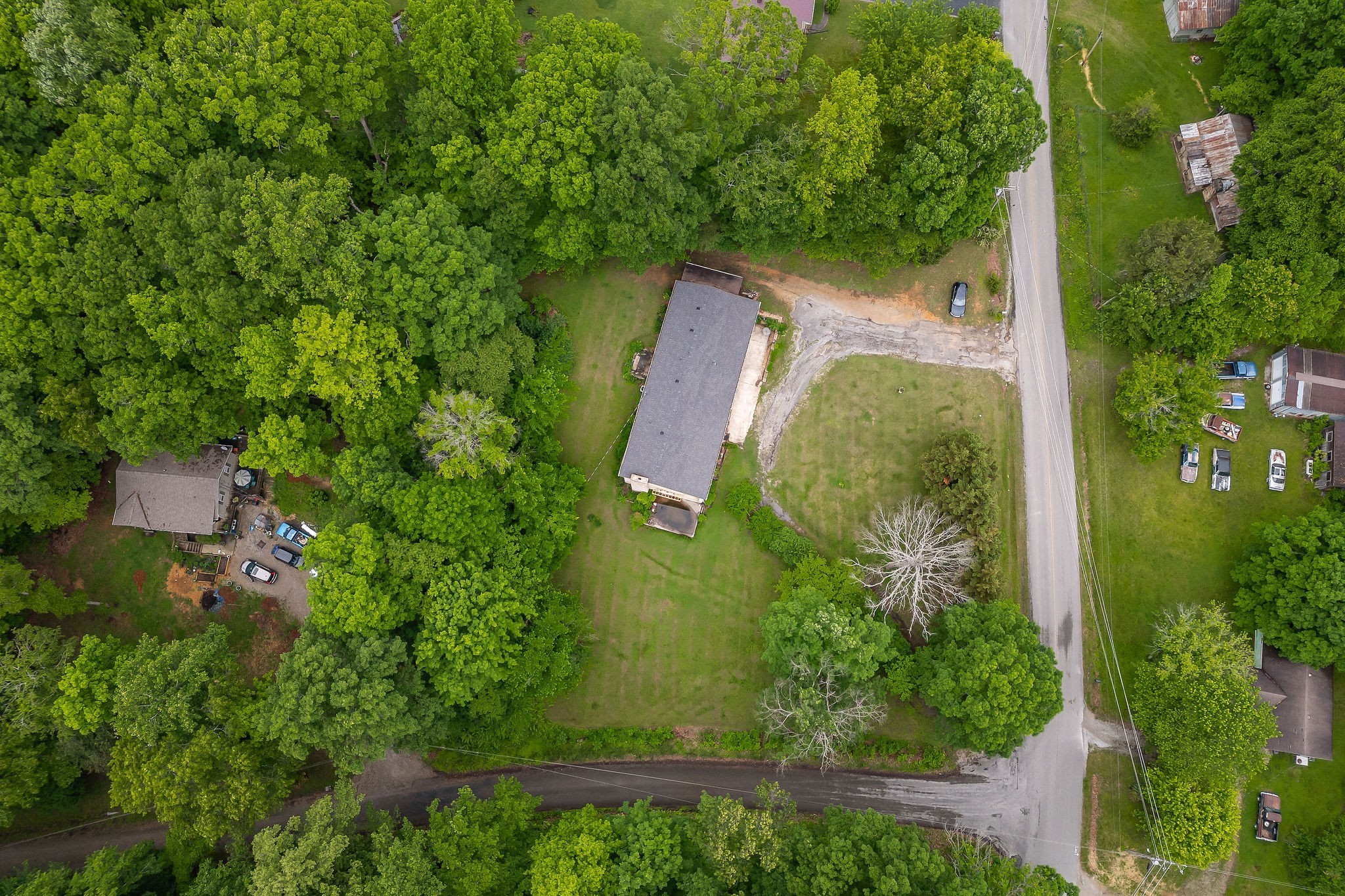 434 Windle Community Road Livingston, TN 38570 - Photo 11 of 53 Gallery Image 11