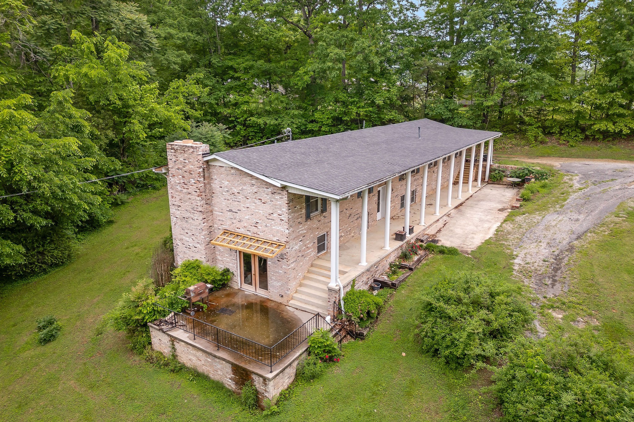 434 Windle Community Road Livingston, TN 38570 - Photo 2 of 53 Gallery Image 2