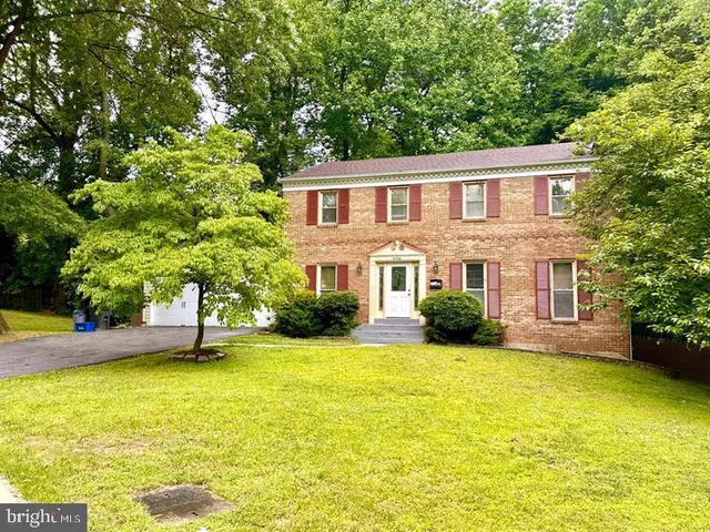 $3,850 | 3126 Flintlock Road, Fairfax, VA 22030