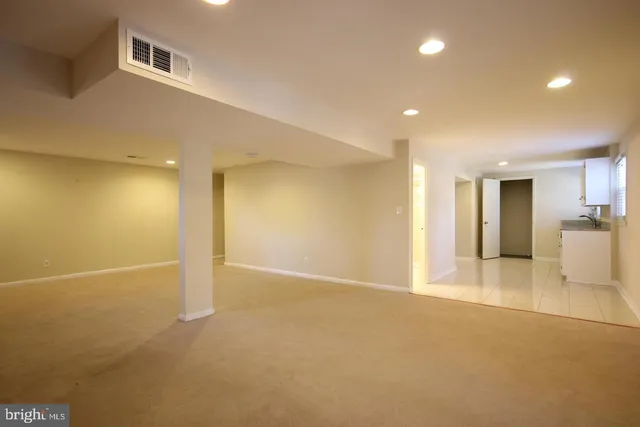 $3,850 | 3126 Flintlock Road, Fairfax, VA 22030